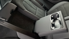 Volvo XC40 2.0 B4P Plus Dark 5dr Auto Petrol Estate